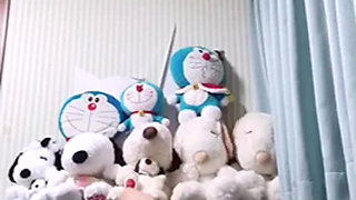Feeling Sensitive Alone at Home Can't Stop