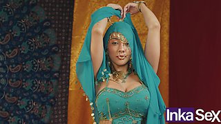 Chudai - Vatsiana Sees And Recounts How His Step-mom - VITORIA BEATRIZ