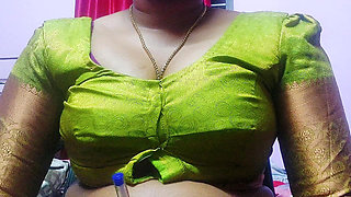 Big Boobs Horny Bhabhi Gave Sexual Pleasure to Her Husband