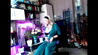 "Aimee Hot MILF" - I love sucking cock .!. )) (official video, color version)