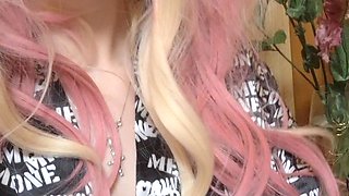 Sweet Teen Elza Kom