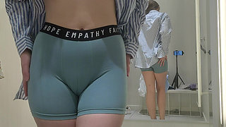 Squirt in Male Clothes in Fitting Room
