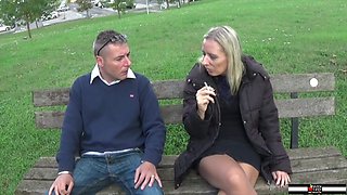 A Bitch wife Gets Laid Outdoor - Homemade sex