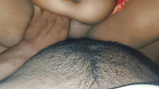 Desi girlfriend in my bathroom, Russian girl in bathroom sex