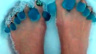 Amateur porn Gives Us Some Foot Fetish Aurora