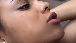 When It Comes to Losing Their Virginity, Stepdads Know Best