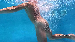 Goldenshower and Underwater Sex with Amuse De Rauch