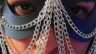 Licking Queen Crafts a Massive Load Eruption