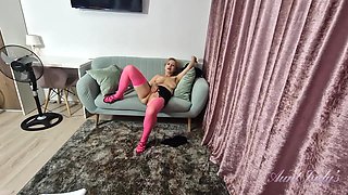 Auntjudys - Busty Amateur MILF Wanilianna in Pink Stockings & High Heels