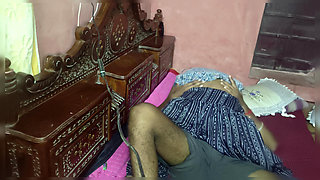 Indian Bhabhi's Hot Boobs in Salwar Suit Were Sucked and Turned Red