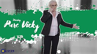 Horny German Milf's Dirty Priscilla, Pure Vicky And Jolie Noir Do The Best Handjobs With A Happy End