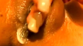 Horny Babe fucks her pussy with a dildo
