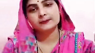 Neighbor calls bhabhi home and has sex with her sexy bhabhi Hard Fucking With Hindi Audio