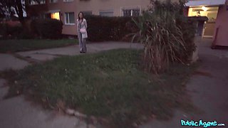 Una Fairy Unveils Secrets in a Public Mother Tale