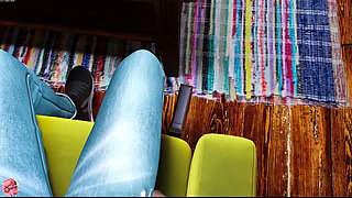 We're watching a movie with my stepsister, I have her very close to my dick - Jazziuu