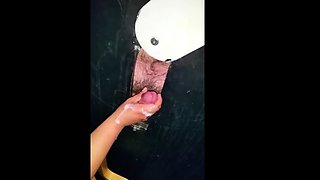 Svensk hustrus hrlighetshl handjob
