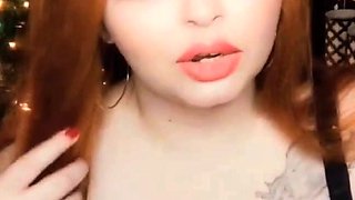 Solo pussy toying redhead sexy close up masturbation action