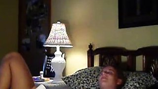 Thick Amateur Cutie Fingers Herself on Webcam