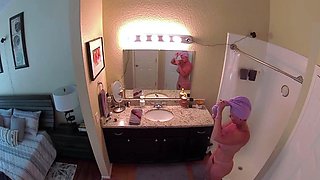 Amateur Hidden Cams Reveal Cock Riding Hoes