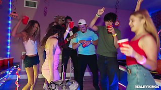 Lustful whore amateur sex scene