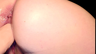 A German stepmom likes to impal on her dick