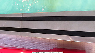 Flashing in the Second Hand Shop 01 & Learning to Swim, Lesson 02