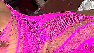 My Friend Girlfriend Opened Her Pussy for Me to Fuck