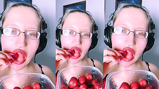 Asmr Strawberry Eating - Asmr, Eye Glasses, Gianess, Lipstick, Big Lips, Mough, Food, Face Fetish, Long Nails