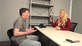 Busty MILF Momma Bombshell Enjoys Creampie Boss Play