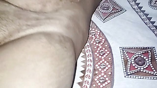 Mujhe mota lund chahiye koi hai jo mujhe kala or lumba