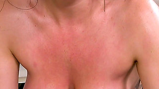 Jiggle Jiggle Oily Jugs! Boob Bouncing JOI
