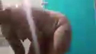 A Beautiful Naked Taking a Shower Makes Me Very Excited