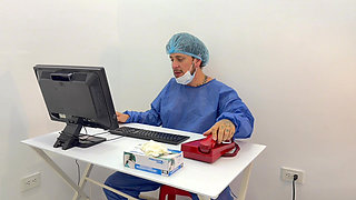 Method Doctor Relieves My Discomfort with His Big Thick Cock Inside My Tight Pussy. Instant Relief