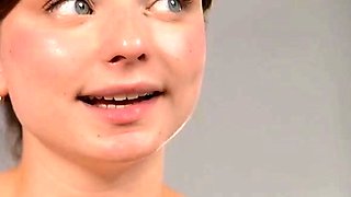 Brunette Solo Webcam Masturbation