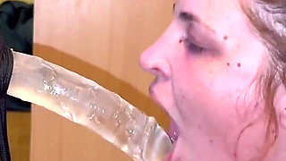 Deepthroat with Fuck Machine and Spit Play