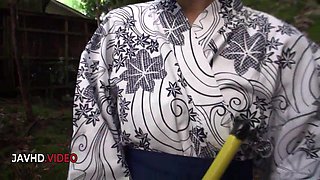 Aoi Mizuno's Molten Outdoor Chinese Fellatios in Steaming Threeways Activity!