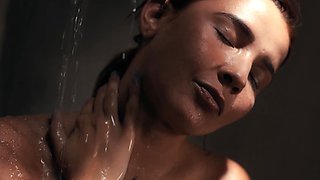 Agatha Vega Alien Parasited - Big Ass Latina Solo Showering