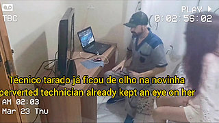 Housewife Greets Internet Technician Dressed in Revealing Clothes!