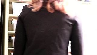 Amateur ass spanking action