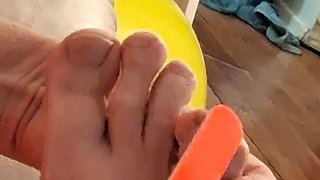 Big Beauty Nurse Vicki Cuts Boyfriends Toe Nails He Has Stinky Dirty Feet