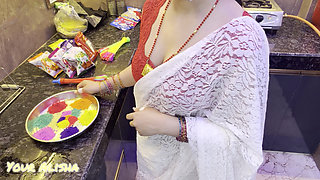 Holi with Bhabhi and Had a Great Time with Bhabhi All Night Long