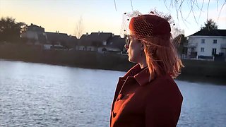 Emma knows how to relax... - Jacquie et Michel TV