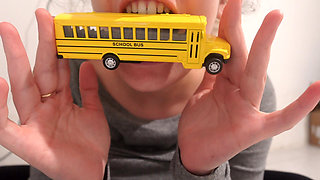 Giantess Stepmom Wants to Eat the Tiny School