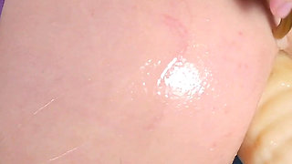 Chubby Girl Fucks Her Ass Fast with Big Dildos