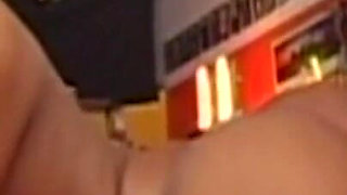 He Wants to Fuck Her Pink Hole Deep