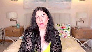 Miss Ffw Tries on All Her Lipsticks