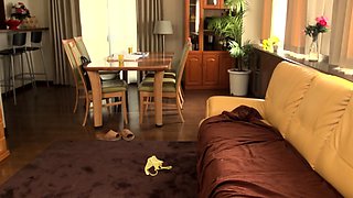 Korean wife on couch Amateur Asian Japanese Korean Webcams