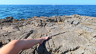 Beach Risky Fingering with Peeker