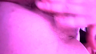 Joyliii Shows off Her Fat Ass and Plays with Her Pussy.