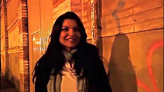 From the nun school to the FAKings' school in just one day: Aroa